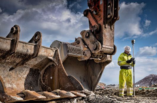 پلتفرم‌های هوابرد خودرویی: تطبیق روی پروژه‌های سرویس و نگهداری از ارتفاع